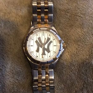 Game Time GM Series Yankees Watch